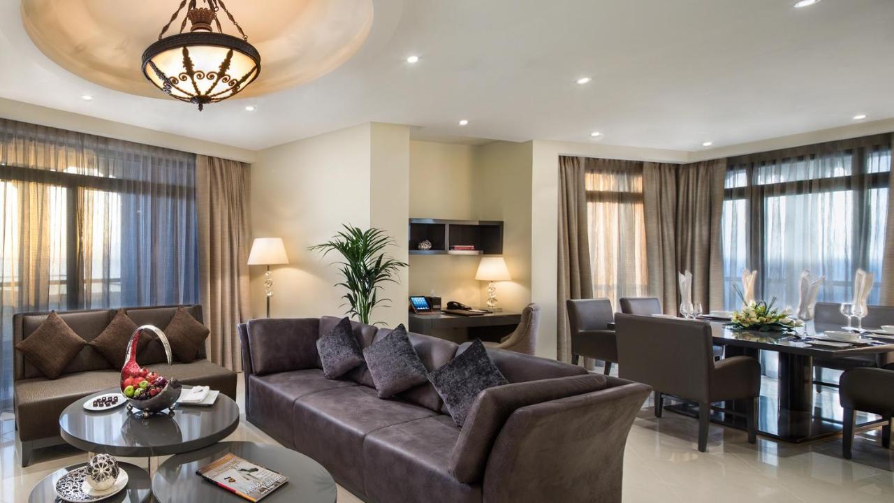 Bahi Ajman Palace Hotel Zewnętrze zdjęcie