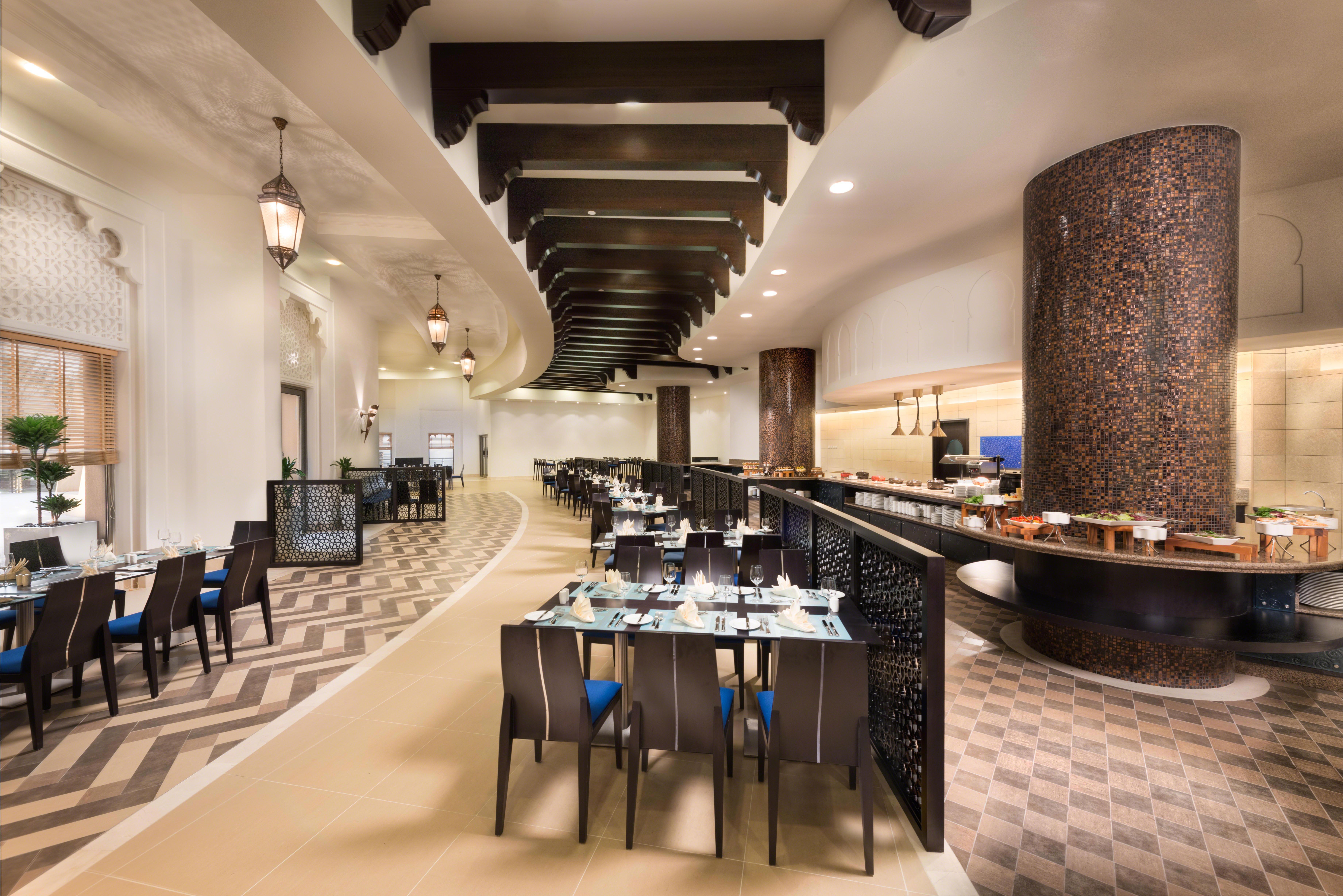 Bahi Ajman Palace Hotel Zewnętrze zdjęcie The restaurant