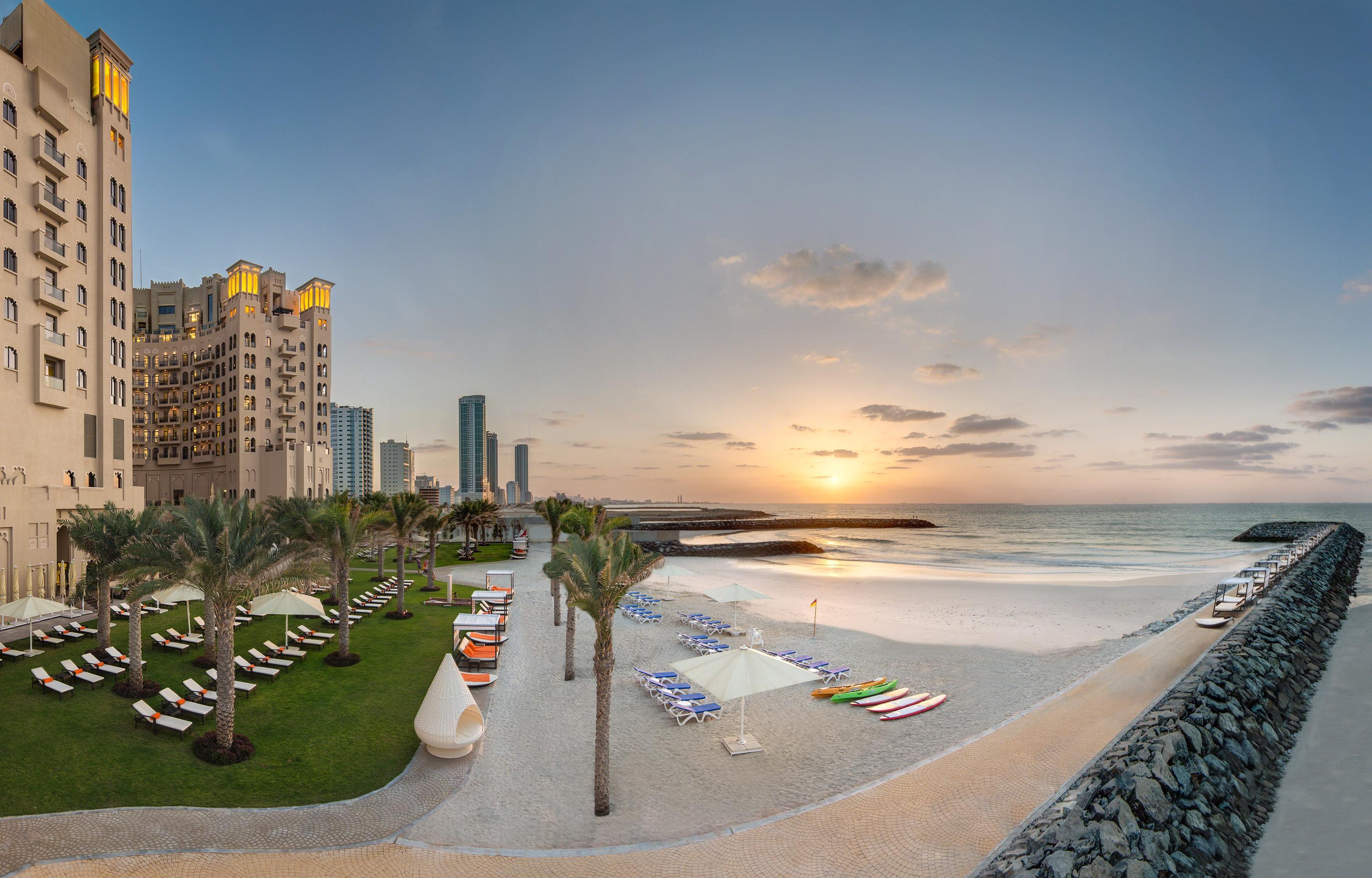 Bahi Ajman Palace Hotel Zewnętrze zdjęcie Beach at Jumeirah Beach Residence