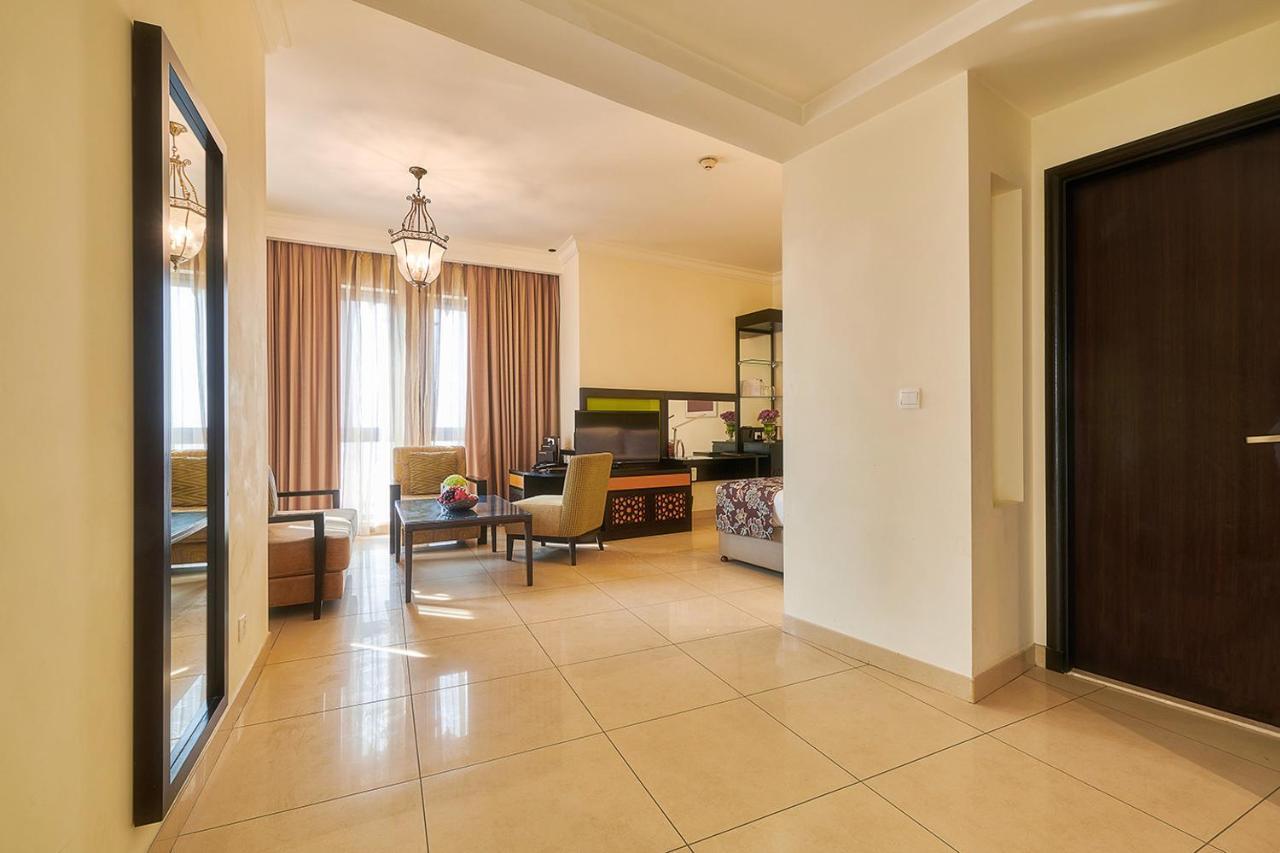 Bahi Ajman Palace Hotel Zewnętrze zdjęcie